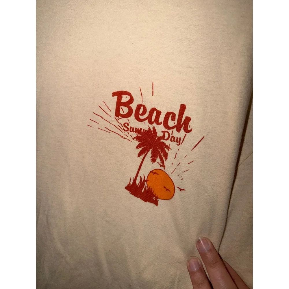 SHEIN Beach Summer Day Graphic Tee Cream Beige Short Sleeve Mens‎ Medium M